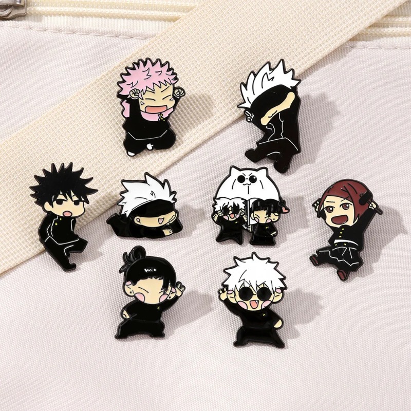 Enamel Pin Set - 8 szt. emaliowanych przypinek anime Itadori